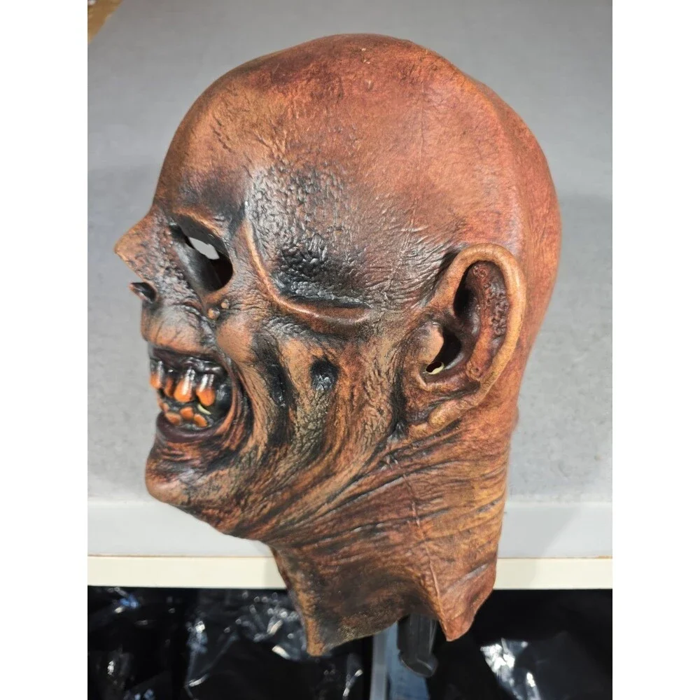 Vintage Mario Chiodo Studios Halloween Mask 2004 Zombie In Great Condition